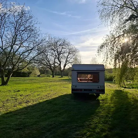Caravane 'so Cute&cosy' à La Ferme De La Chevêche - Près De Namur - Ardennes Camping *