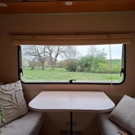 Caravane 'so Cute&cosy' à La Ferme De La Chevêche - Près De Namur - Ardennes