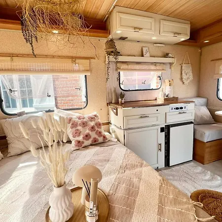 Caravane 'so Cute&cosy' à La Ferme De La Chevêche - Près De Namur - Ardennes *